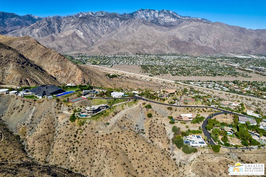 2390 Southridge Dr, Palm Springs, CA 92264 — photo 1