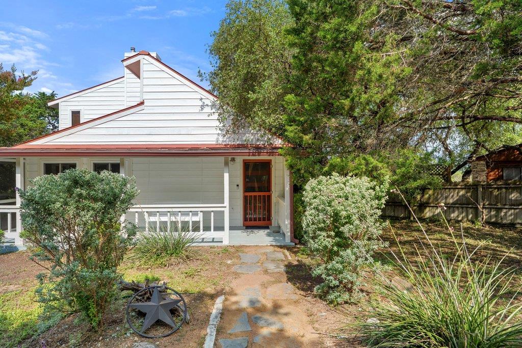 131 Belle, Wimberley, TX 78676 — photo 1
