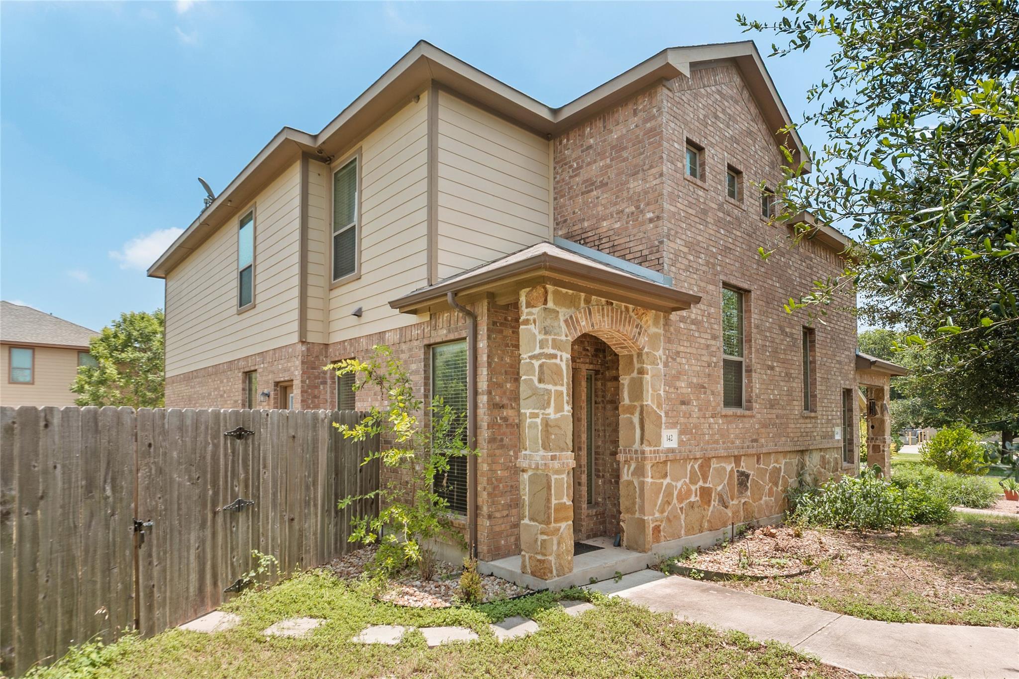 142 Sierra Rose, Georgetown, TX 78626 — photo 1