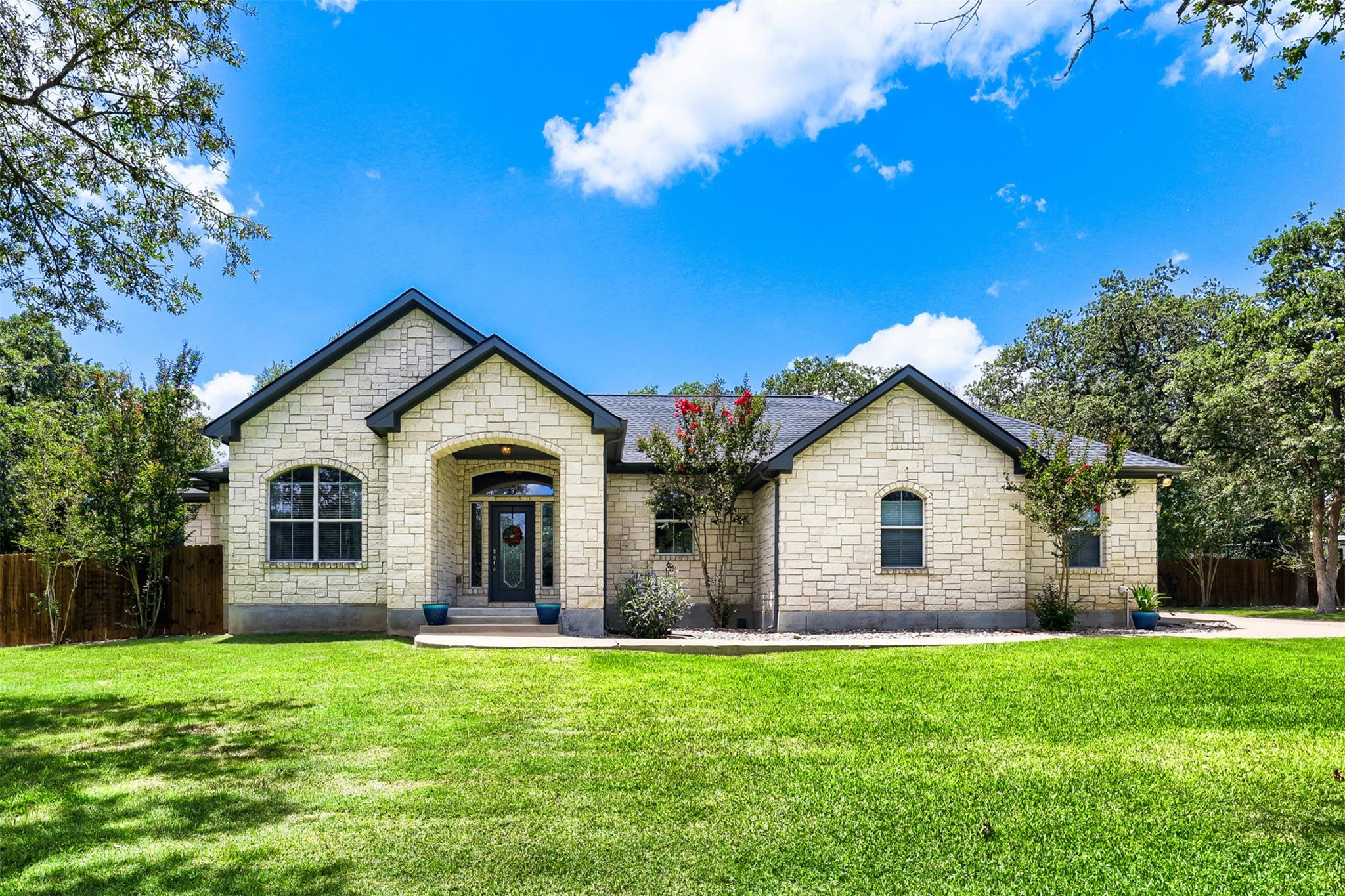 138 Elm Wood, Elgin, TX 78621 — photo 1