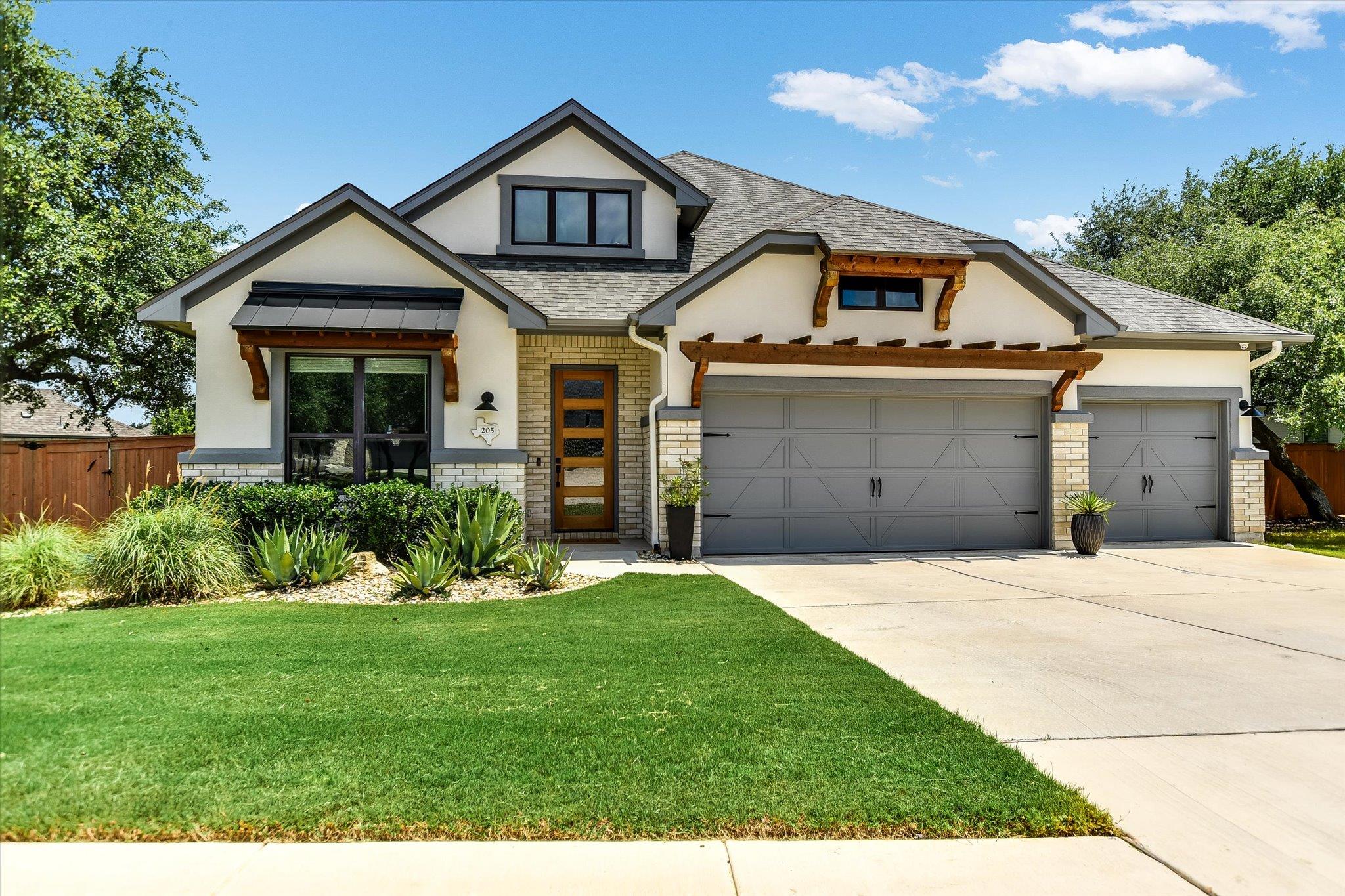 205 Axis, Georgetown, TX 78628 — photo 1