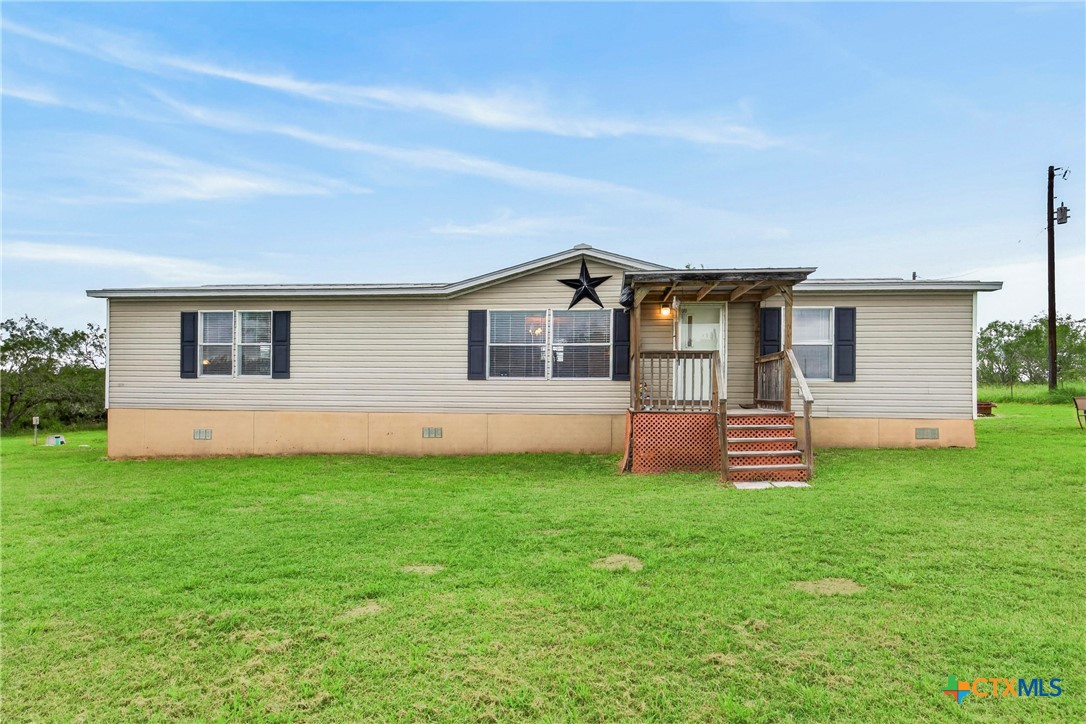 1340 County Road 344, Gonzales, TX 78629 — photo 1