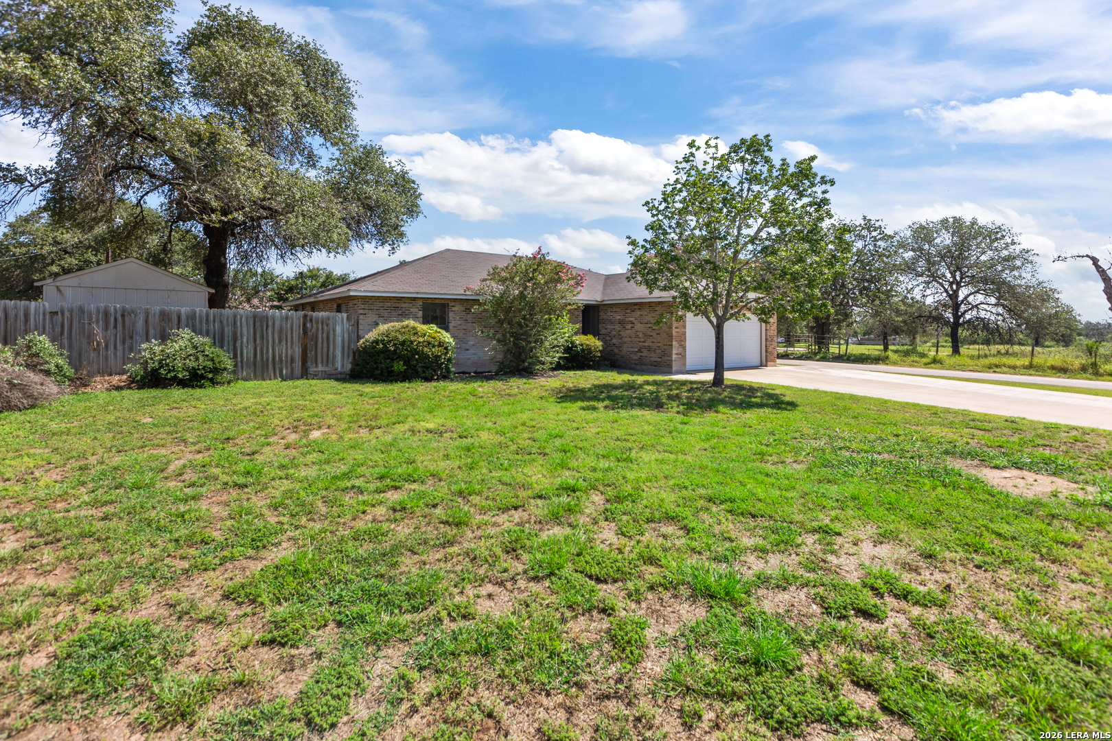 302 Bain Dr, ,  78016 — photo 1