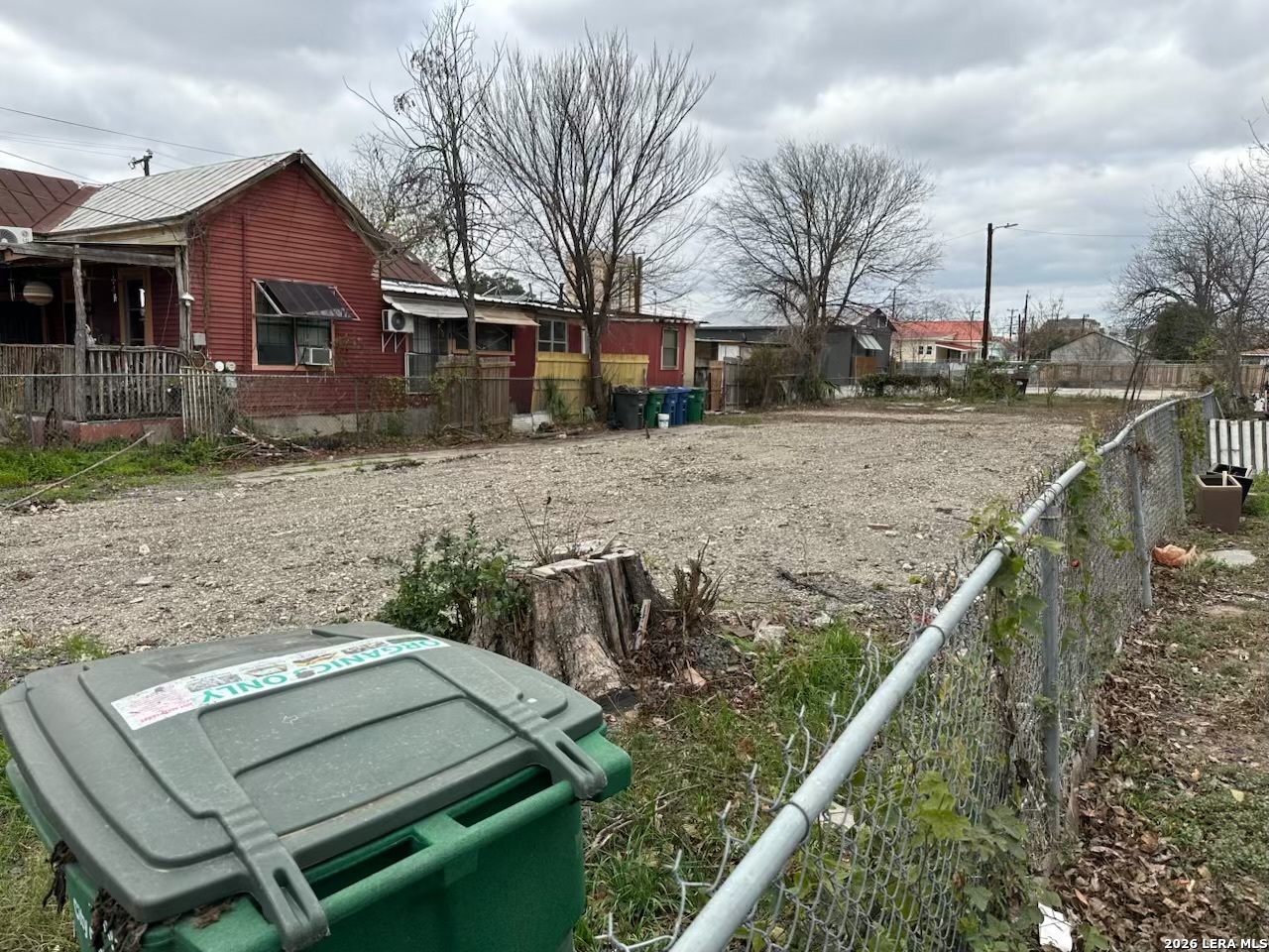 309 Montana, ,  78203 — photo 1
