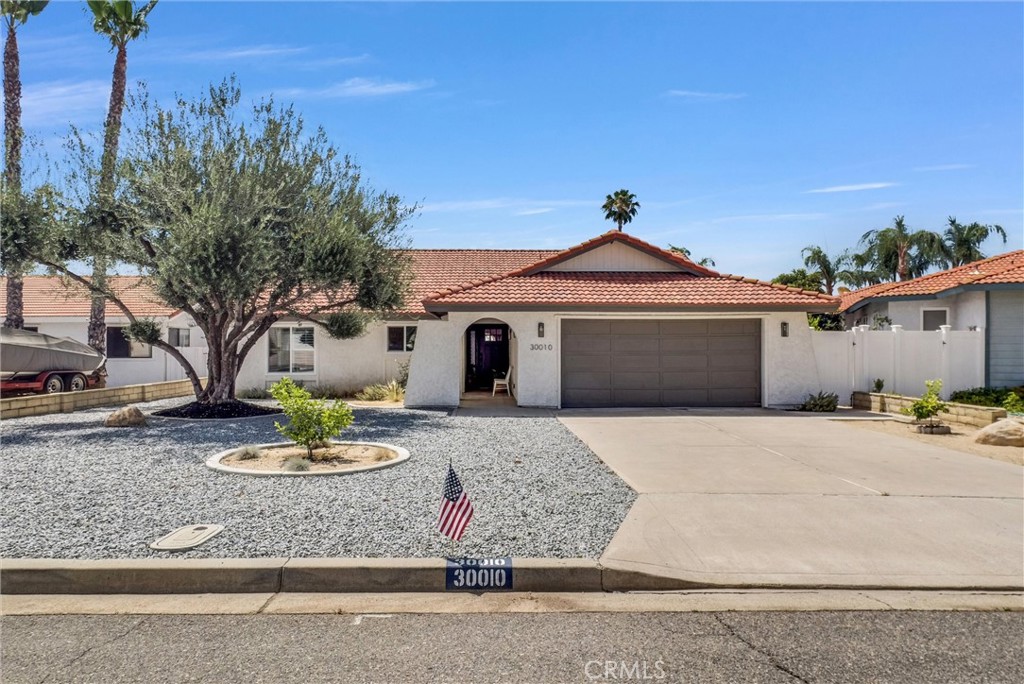 30010 Gulf Stream, Canyon Lake, CA 92587 — photo 1