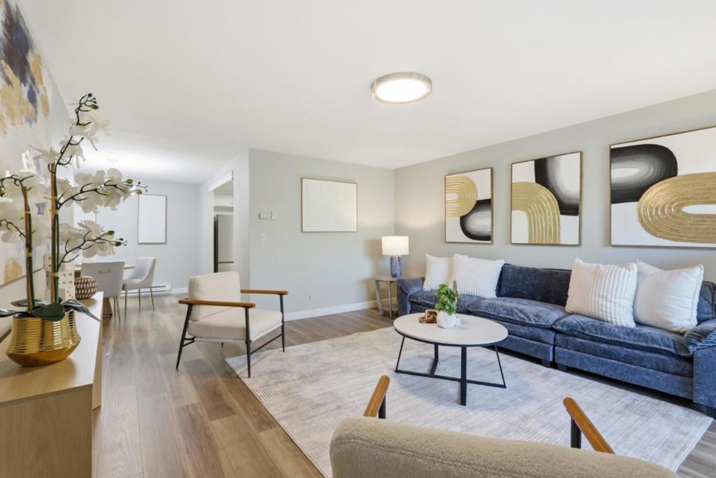 1033 Crestview Drive 110, Mountain View, CA 94040 — photo 1