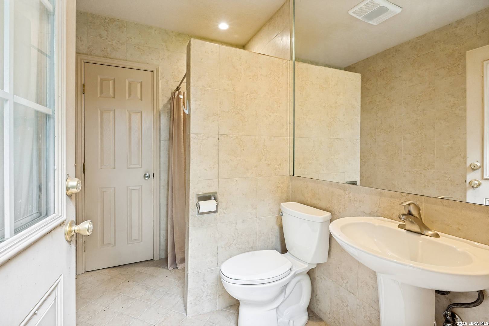 16702 Hunting Valley, ,  78247 — photo 1