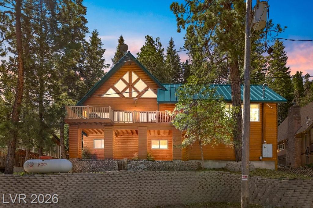 370  Alpine Way