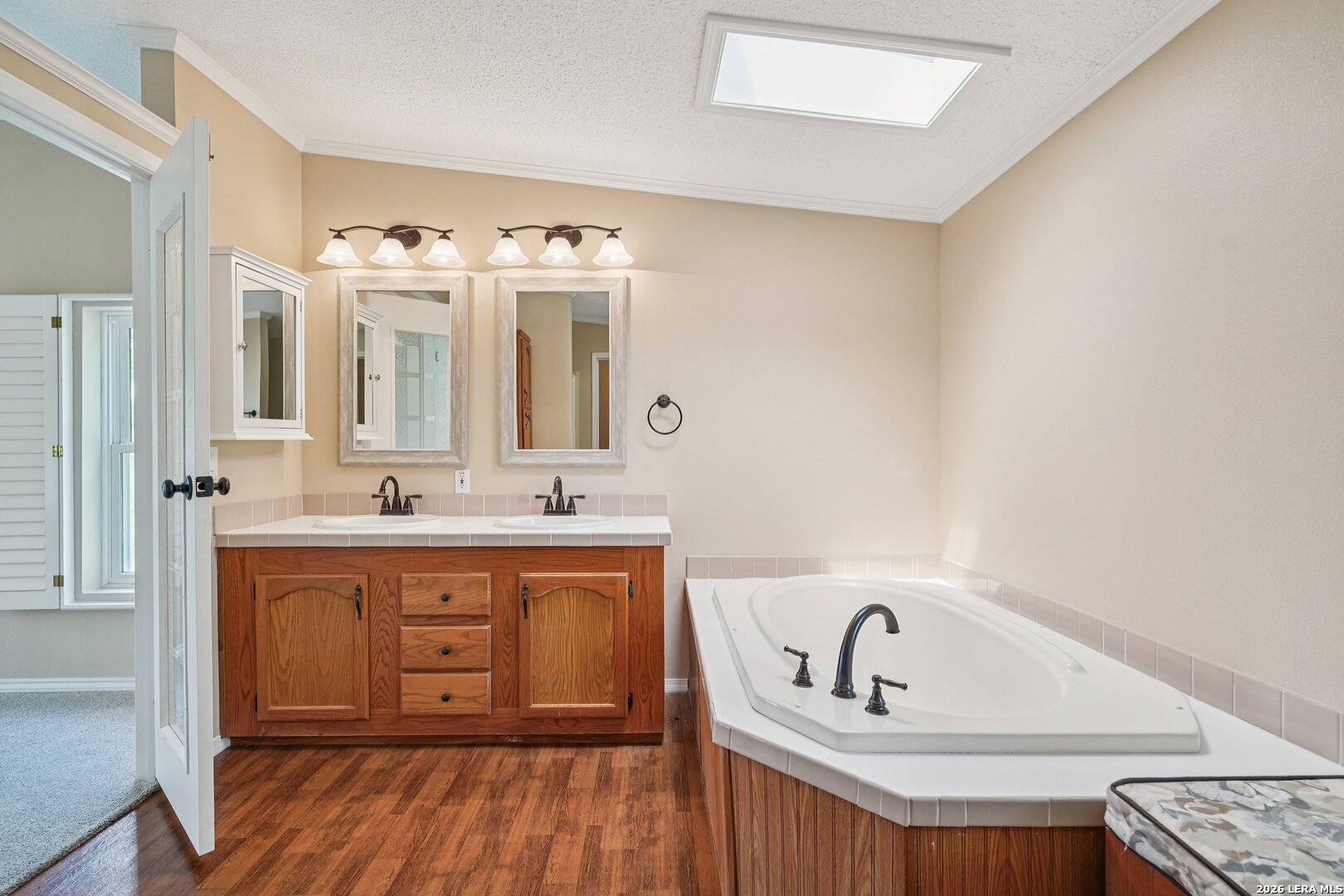 250 Wharton Road, ,  78028 — photo 1