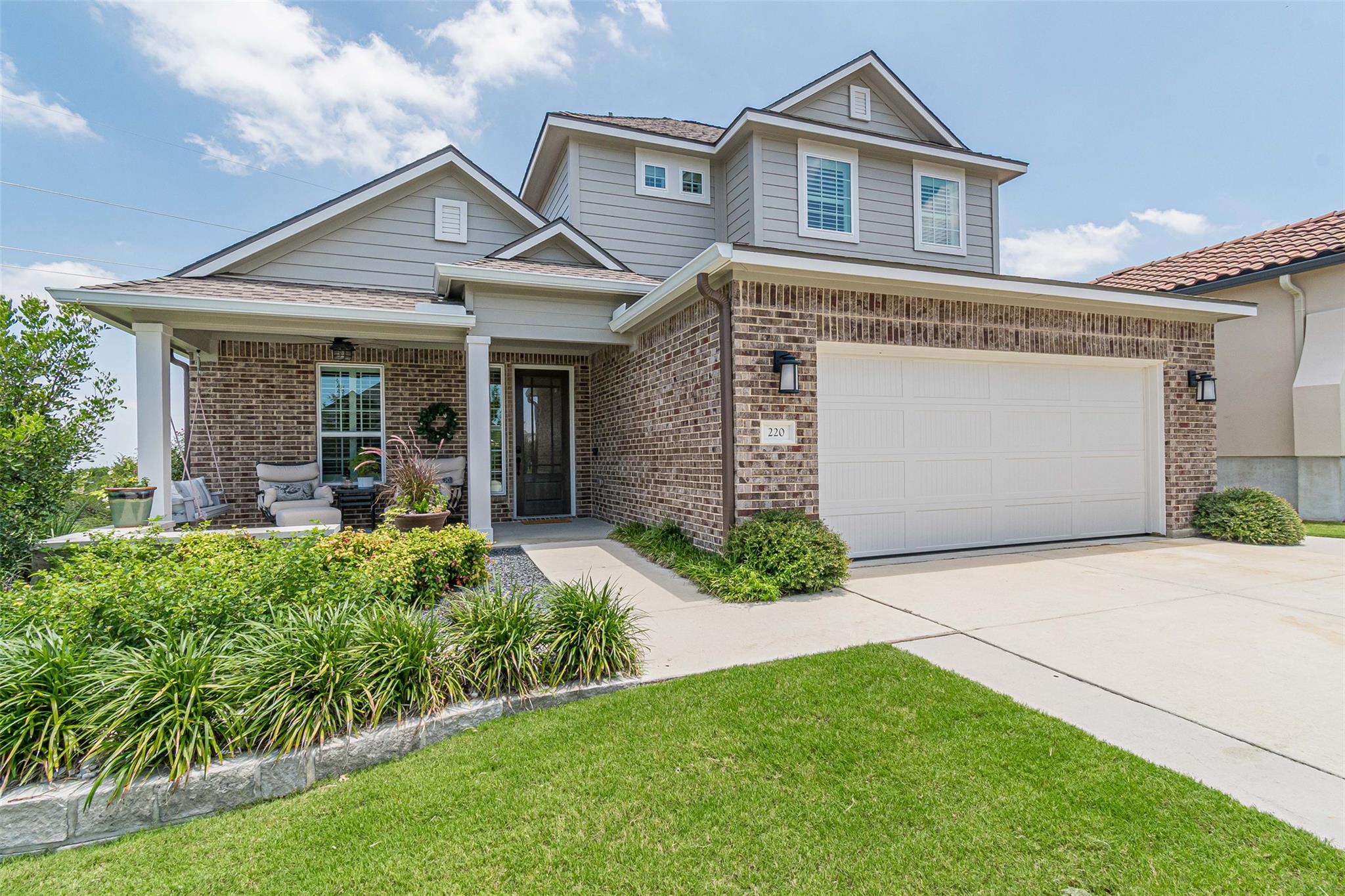 220 Cruising Oak, San Marcos, TX 78666 — photo 1