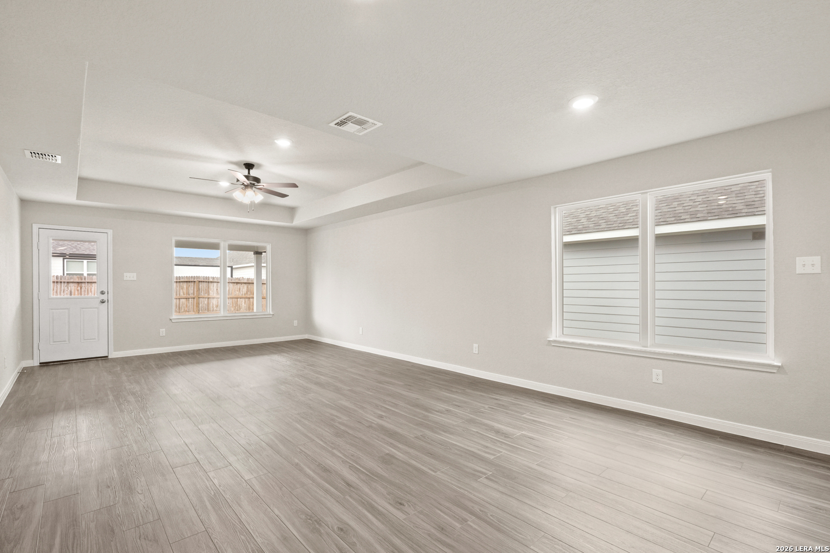 1208 Sweden, , 78155 — photo 1