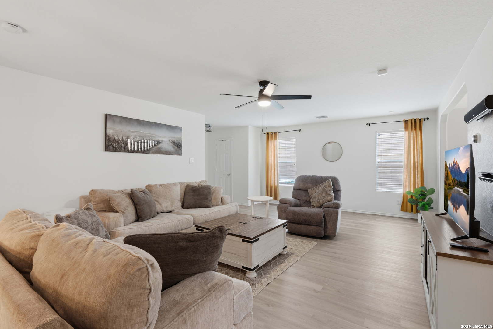 9235 SILVER VIS, ,  78254 — photo 1