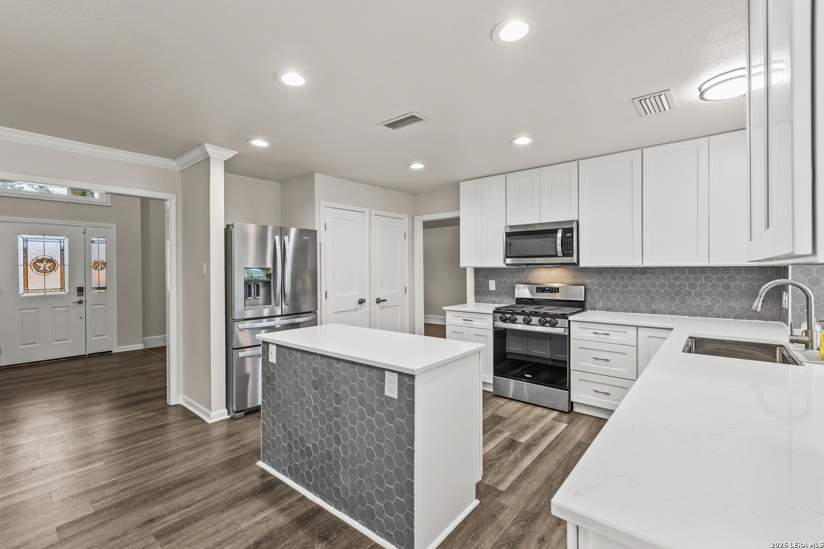 14131 KINGS MDWS, ,  78231 — photo 1