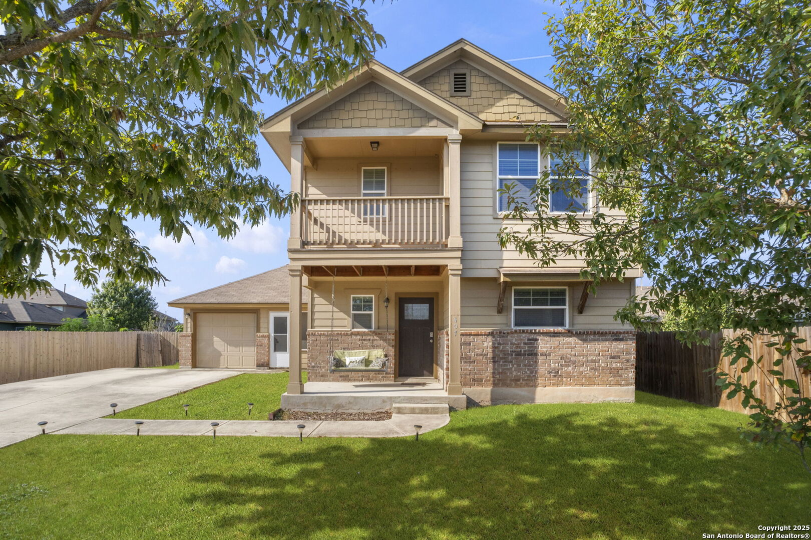 407 Wind Gust, New Braunfels, TX 78130 — photo 1