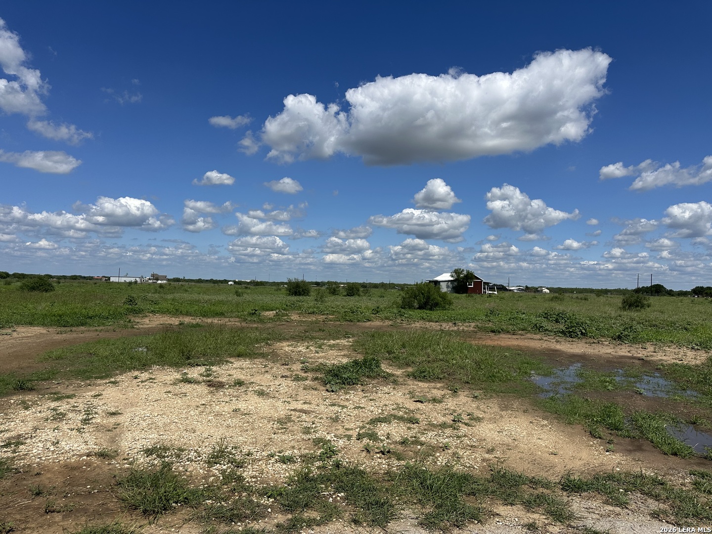 2267 CR 430, ,  78064 — photo 1