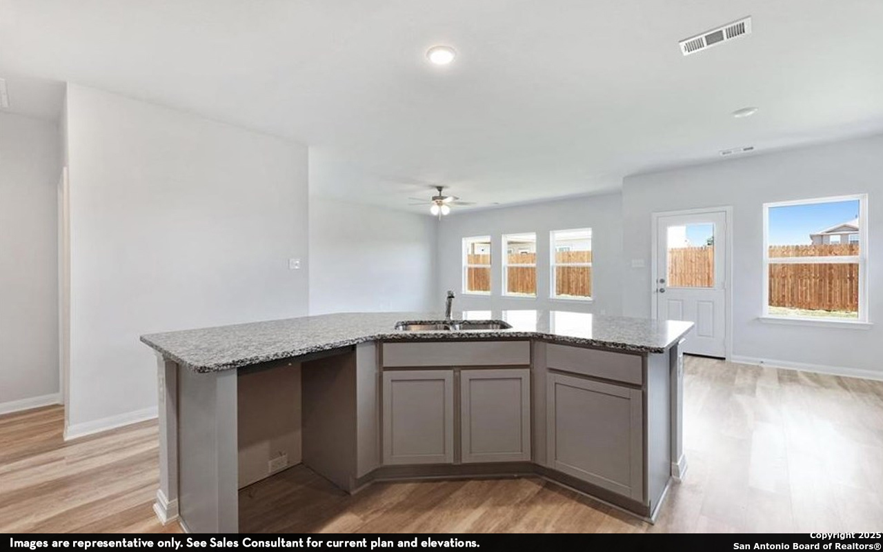312 Jill's Path, ,  78155 — photo 1