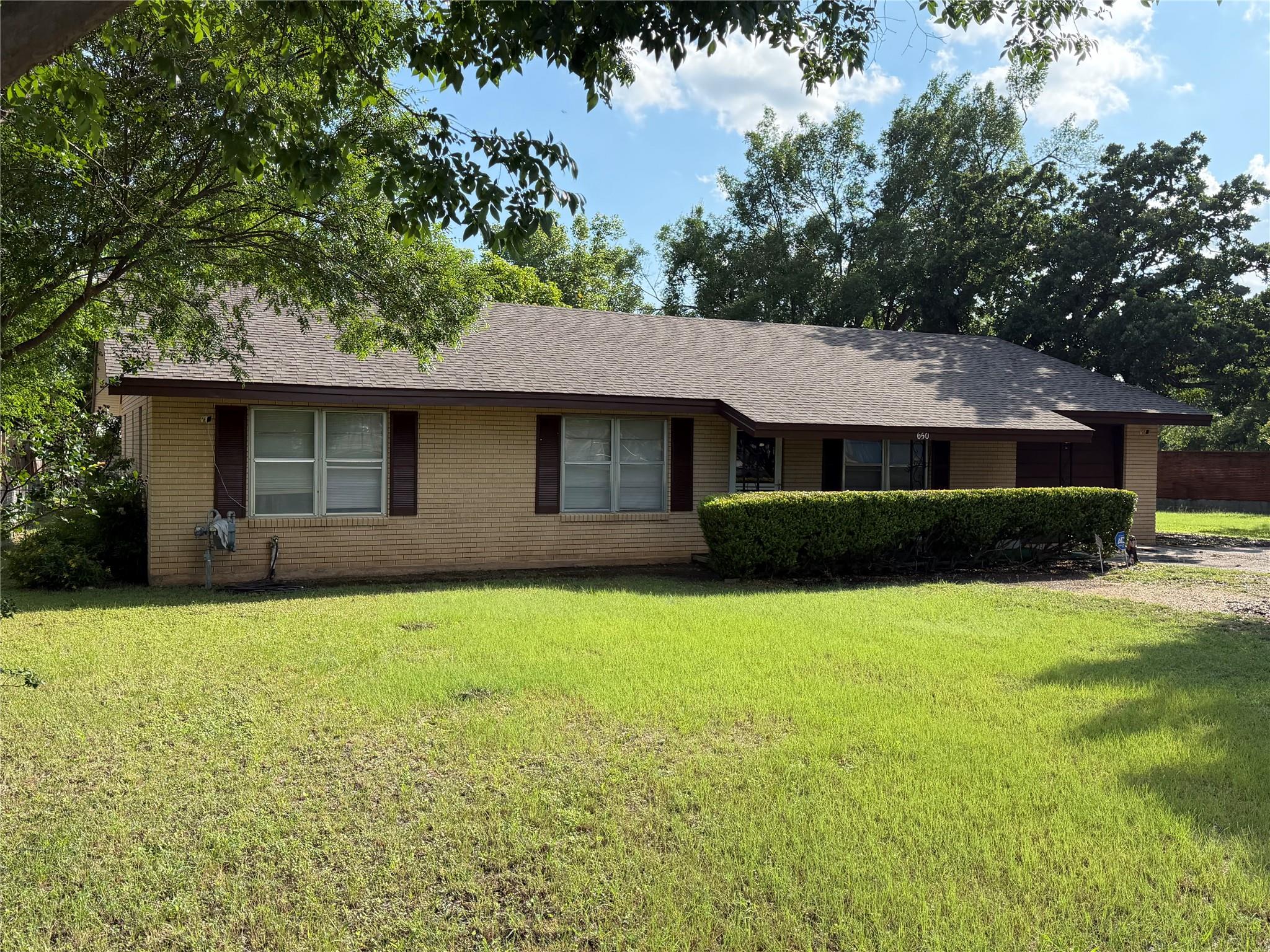 650 Vaughan, Bertram, TX 78605 — photo 1
