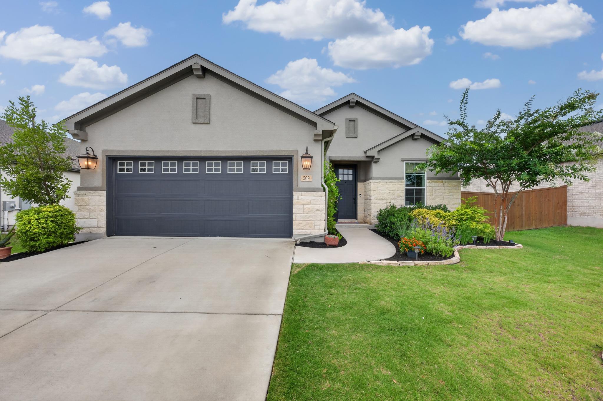 509 Climbing Rock, Dripping Springs, TX 78620 — photo 1