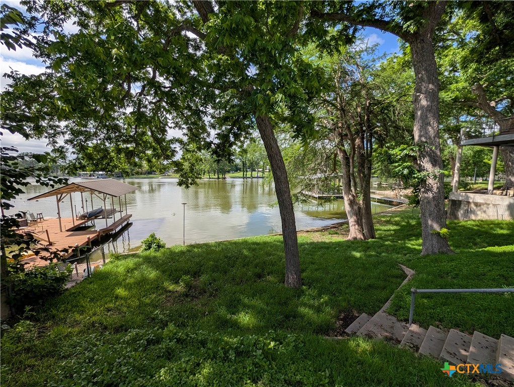 2573 Blumberg, Seguin, TX 78155 — photo 1