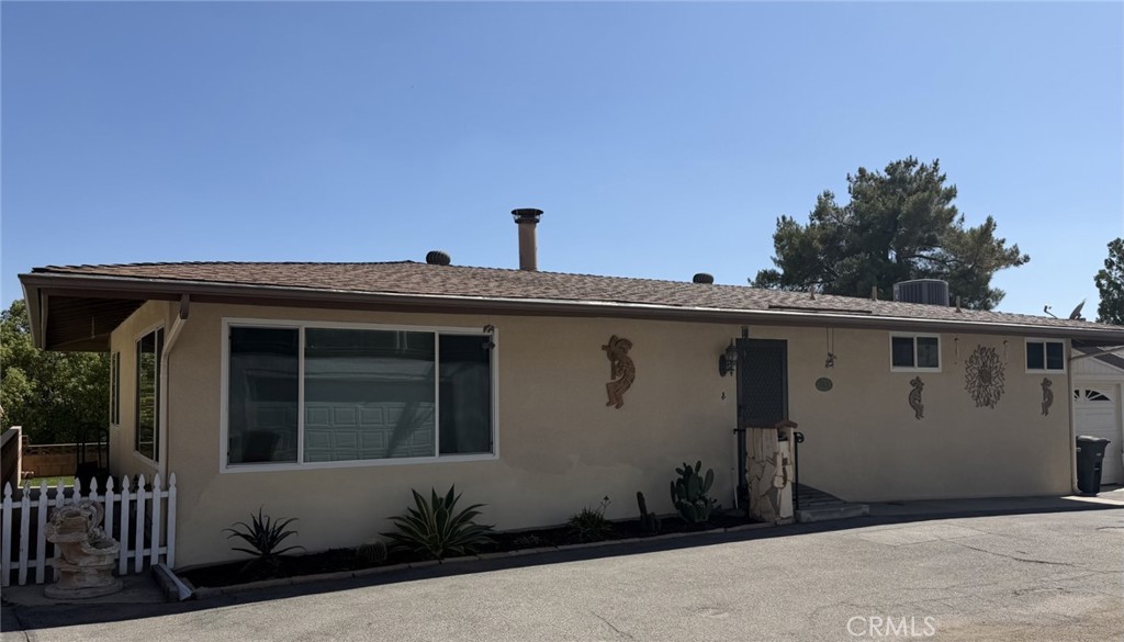 213 Summit View, Calimesa, CA 92320 — photo 1