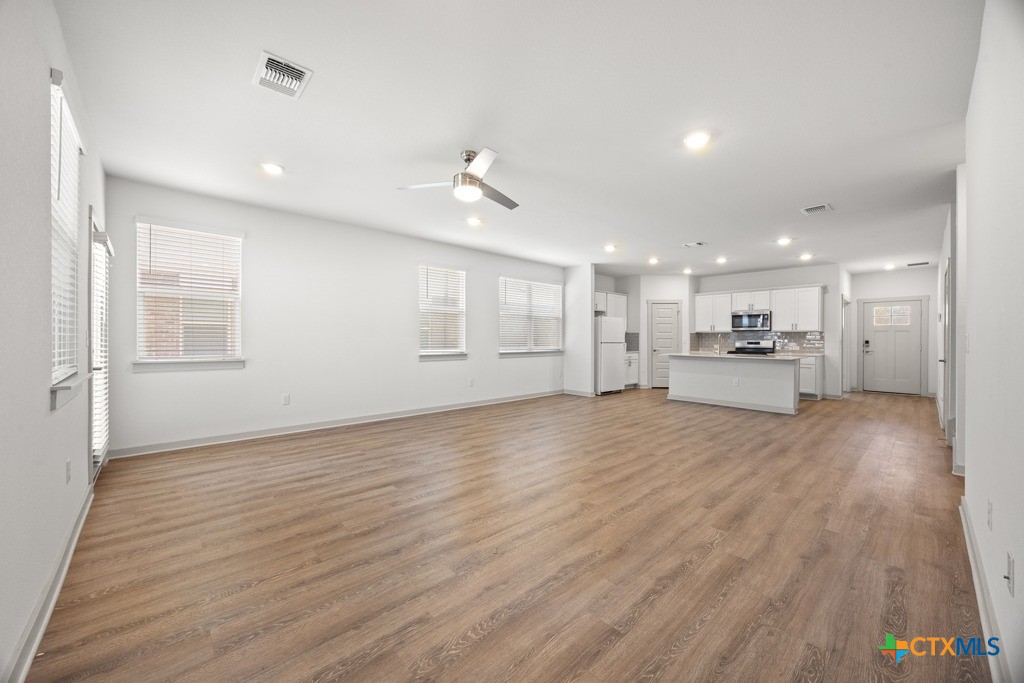 10601 Seguin, Austin, TX 78754 — photo 1
