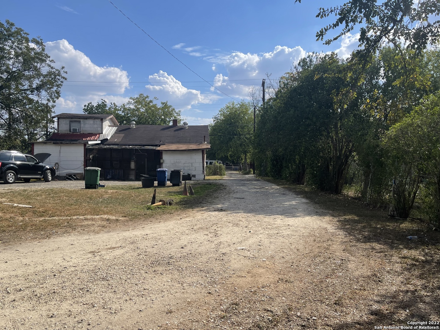 533 Briggs Ave, ,  78211 — photo 1