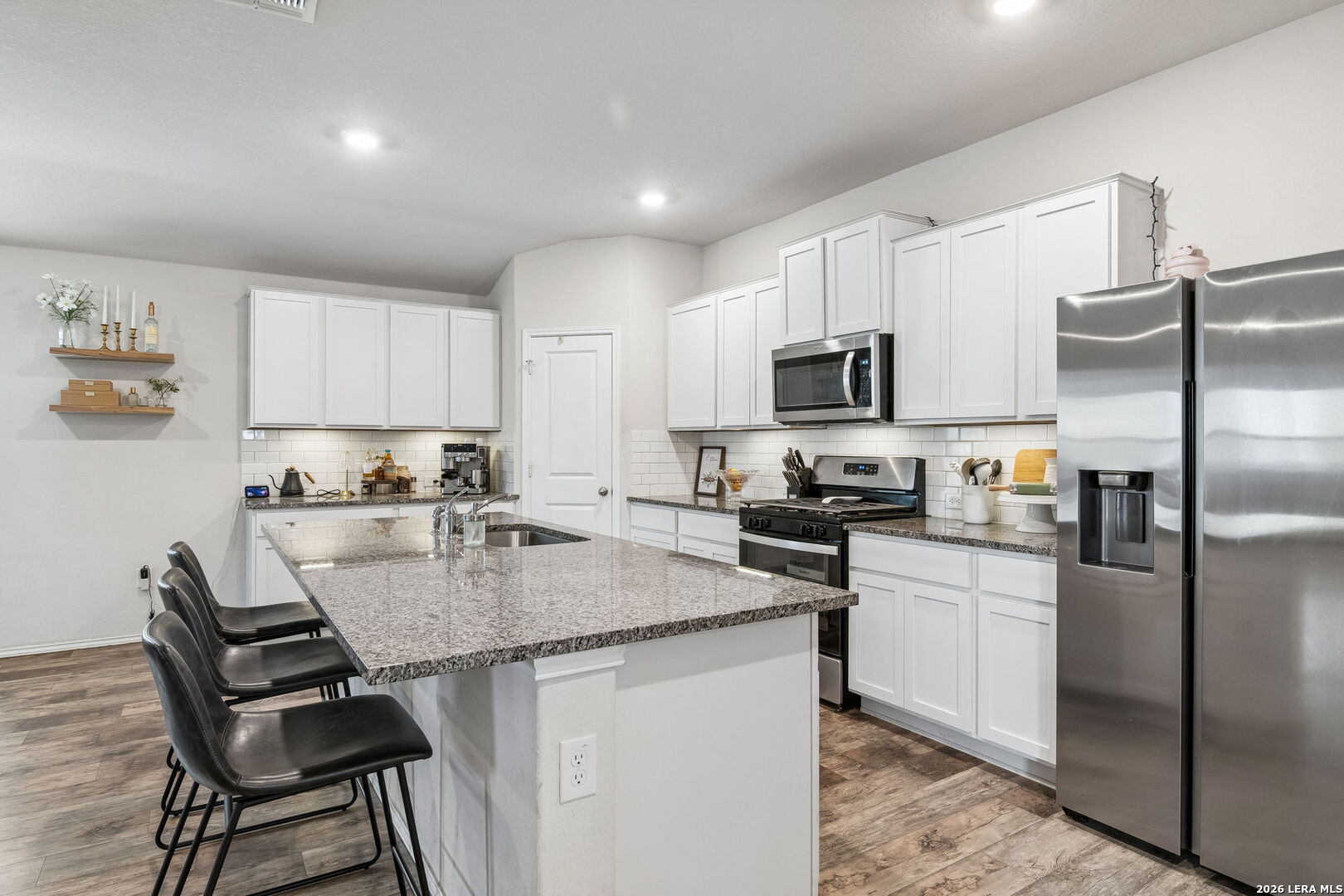 29505 LOST COPPER, ,  78163 — photo 1