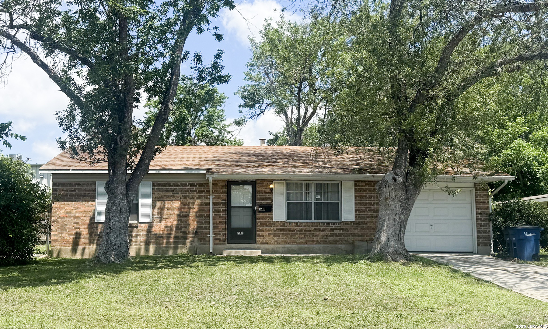 540 Southeast, New Braunfels, TX 78130 — photo 1