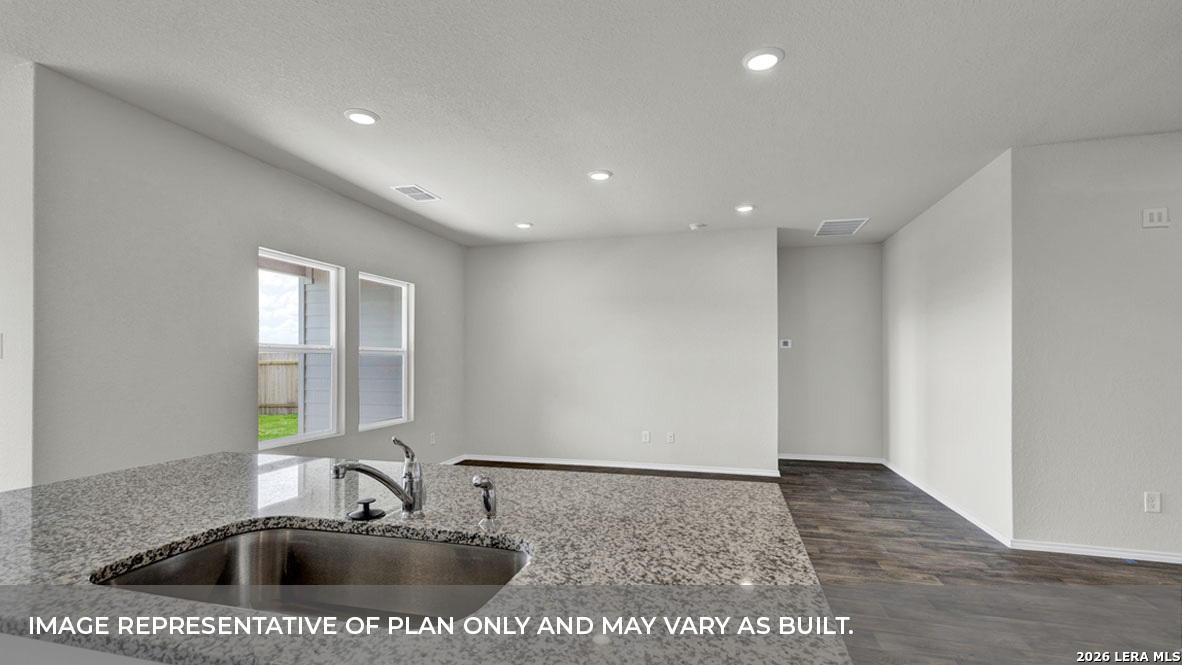 724 Peccary Place, , 78155 — photo 1