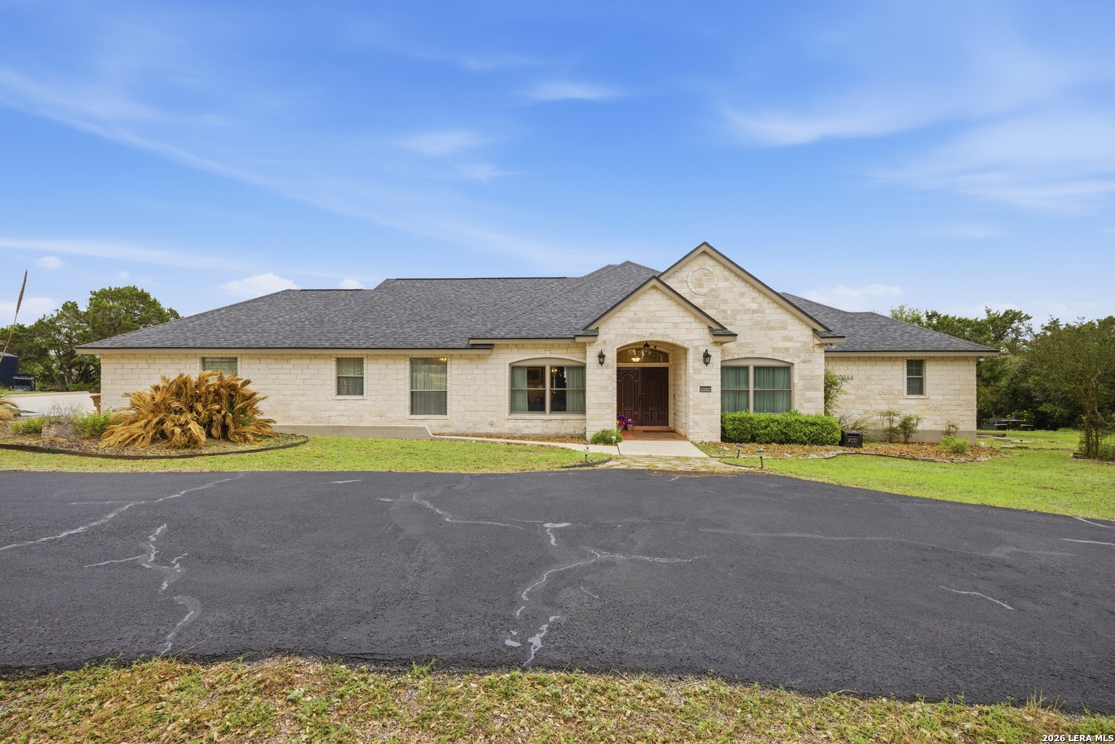 30244 CLOUD VIEW DR, Bulverde, TX 78163 — photo 1