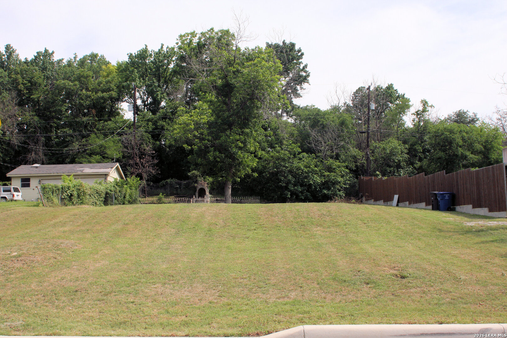 546 PERSHING AVE, San Antonio, TX 78209 — photo 1