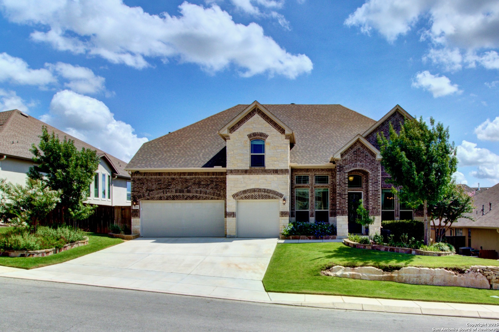 28518 Tristant Ridge, ,  78260 — photo 1