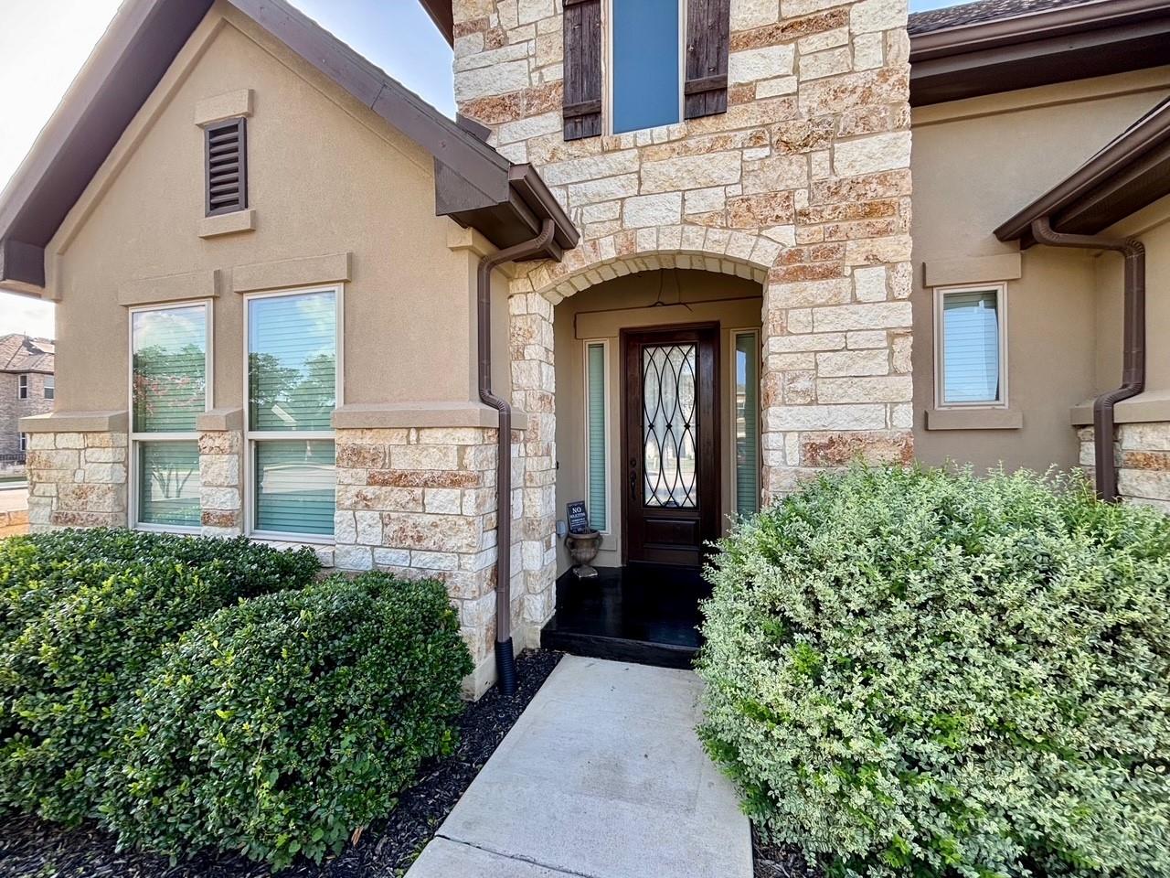 820 Desaix, Georgetown, TX 78628 — photo 1