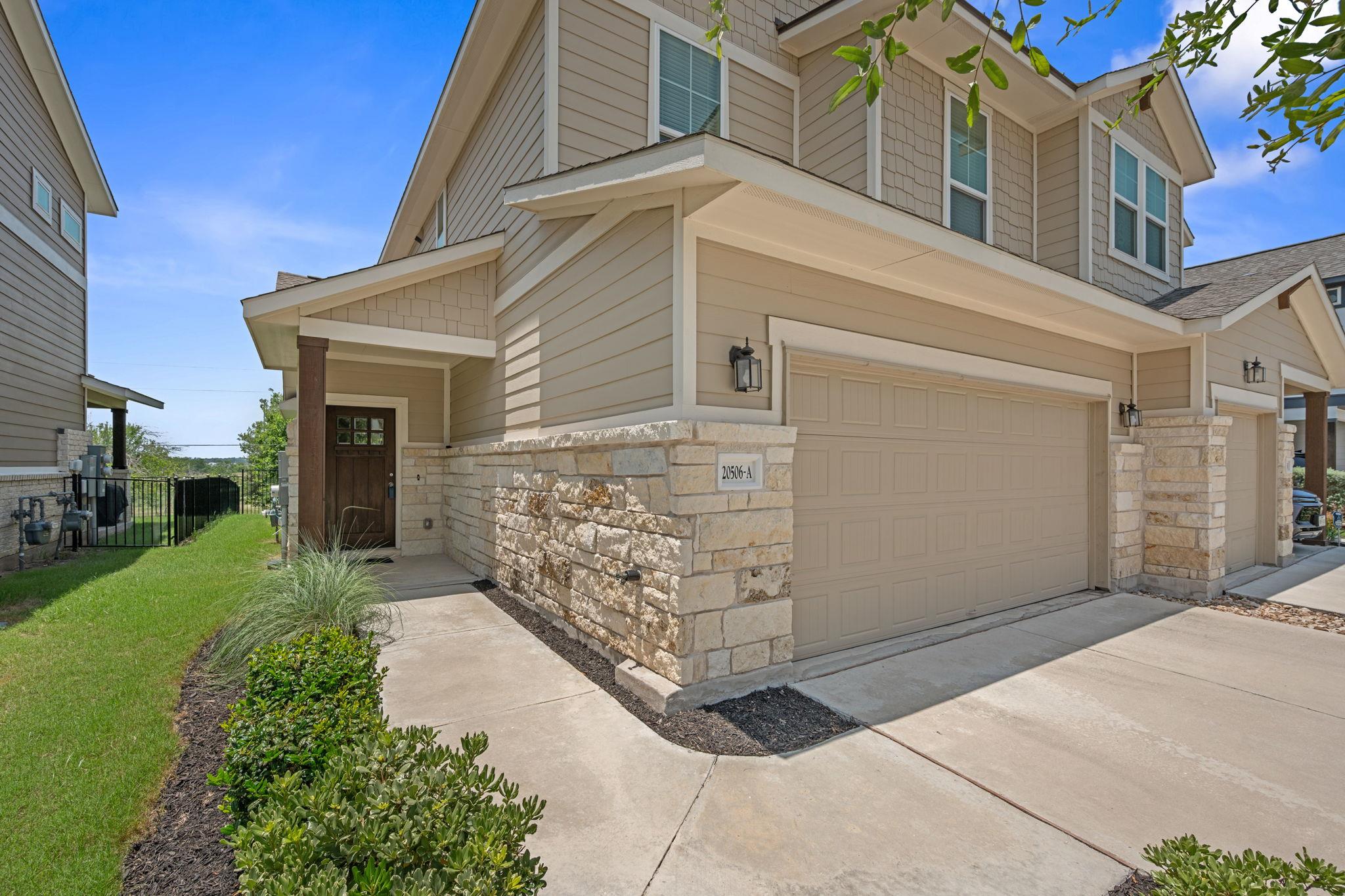 20506 Tractor, Pflugerville, TX 78660 — photo 1