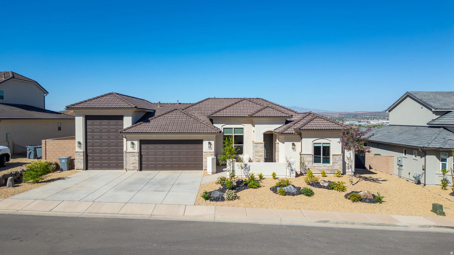 1916 S PLEIADES WAY, Washington, UT 84780 — photo 1