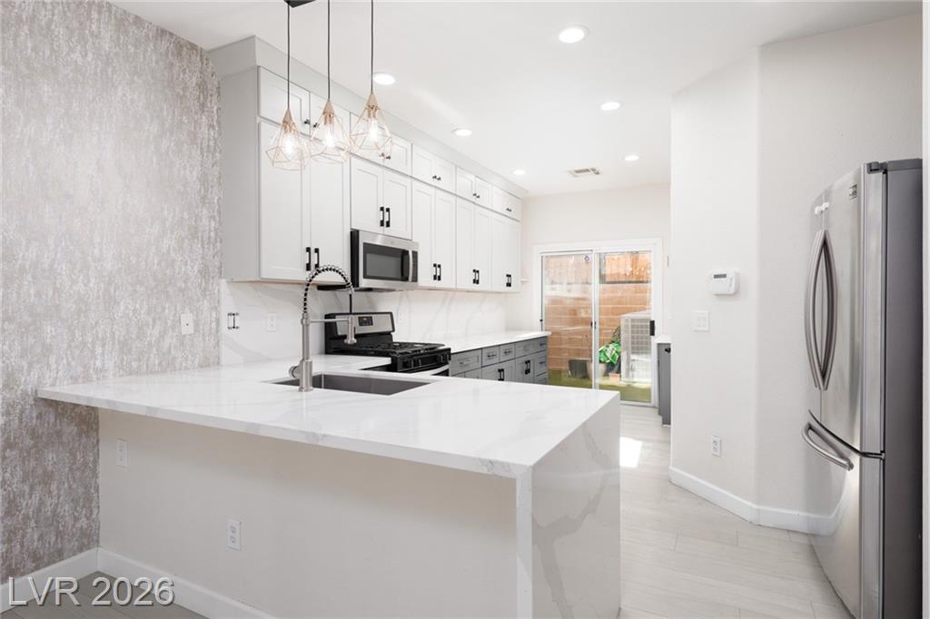 4046 Sparrow Rock Street, Las Vegas, NV 89129 — photo 1