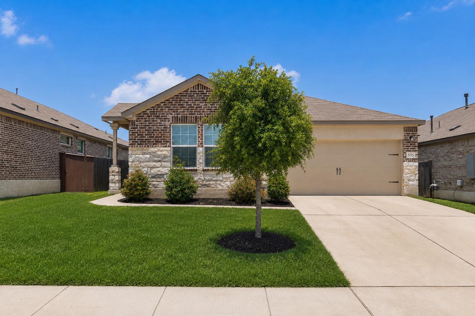 505 Golden Plains Pkwy, Hutto, TX 78634 — photo 1