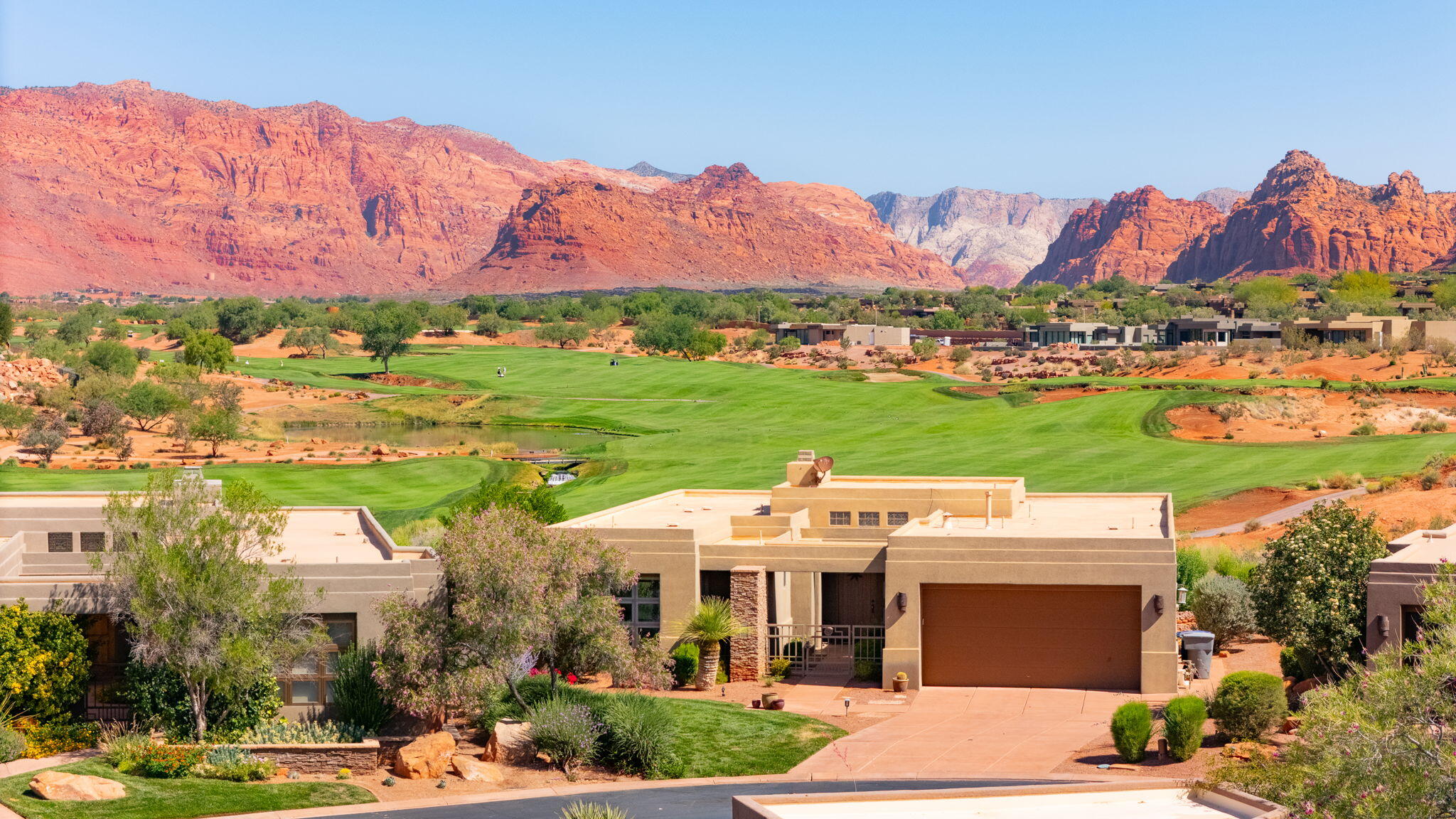 2255 N Tuweap DR #9, St George, UT 84770 — photo 1