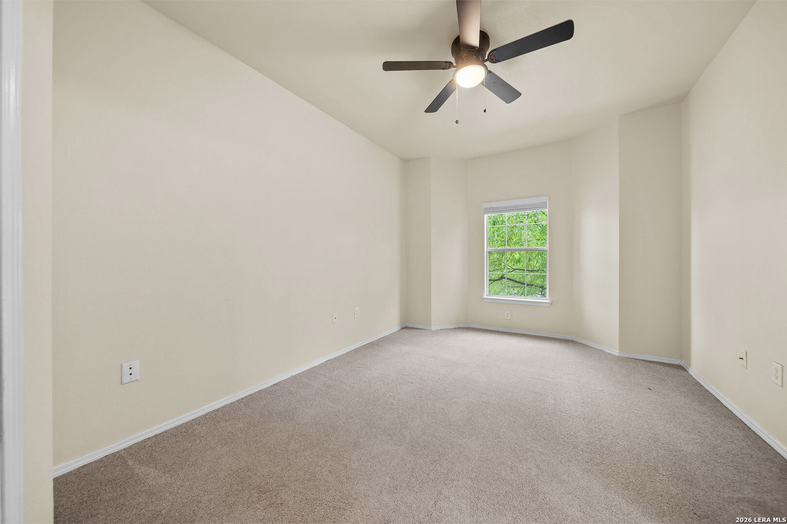 1000 DIAMOND DR, ,  78006 — photo 1