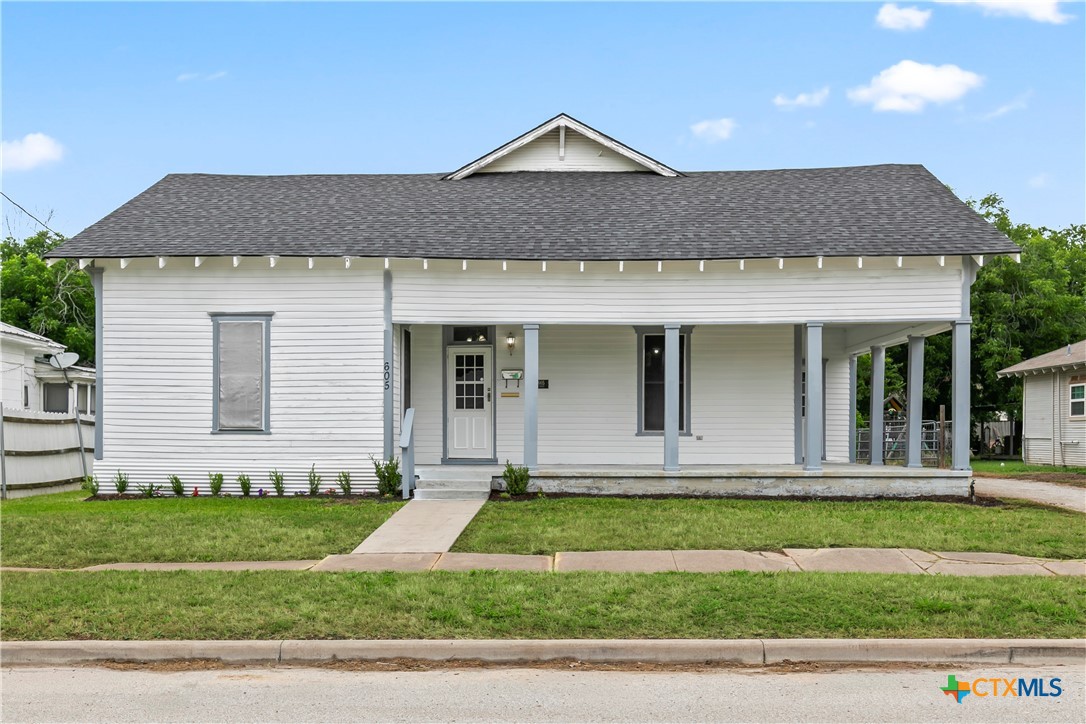 605 E Elm Street