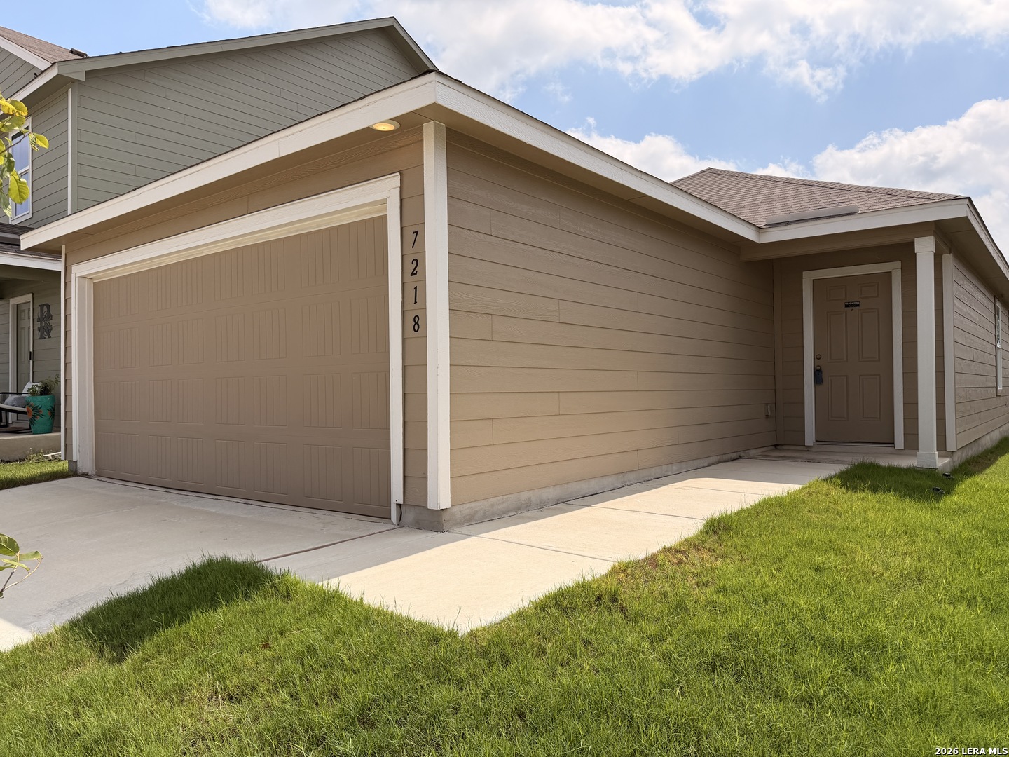 7218 OX PL, ,  78252 — photo 1