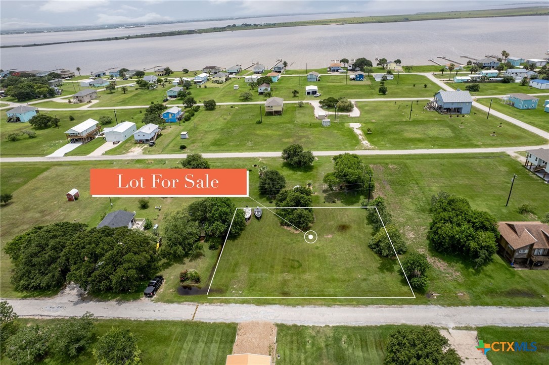Lots 713-714 Stovall, Palacios, TX 77465 — photo 1