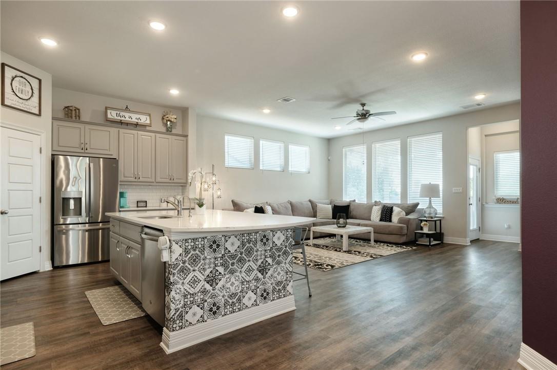 229 Bonnet, Georgetown, TX 78628 — photo 1