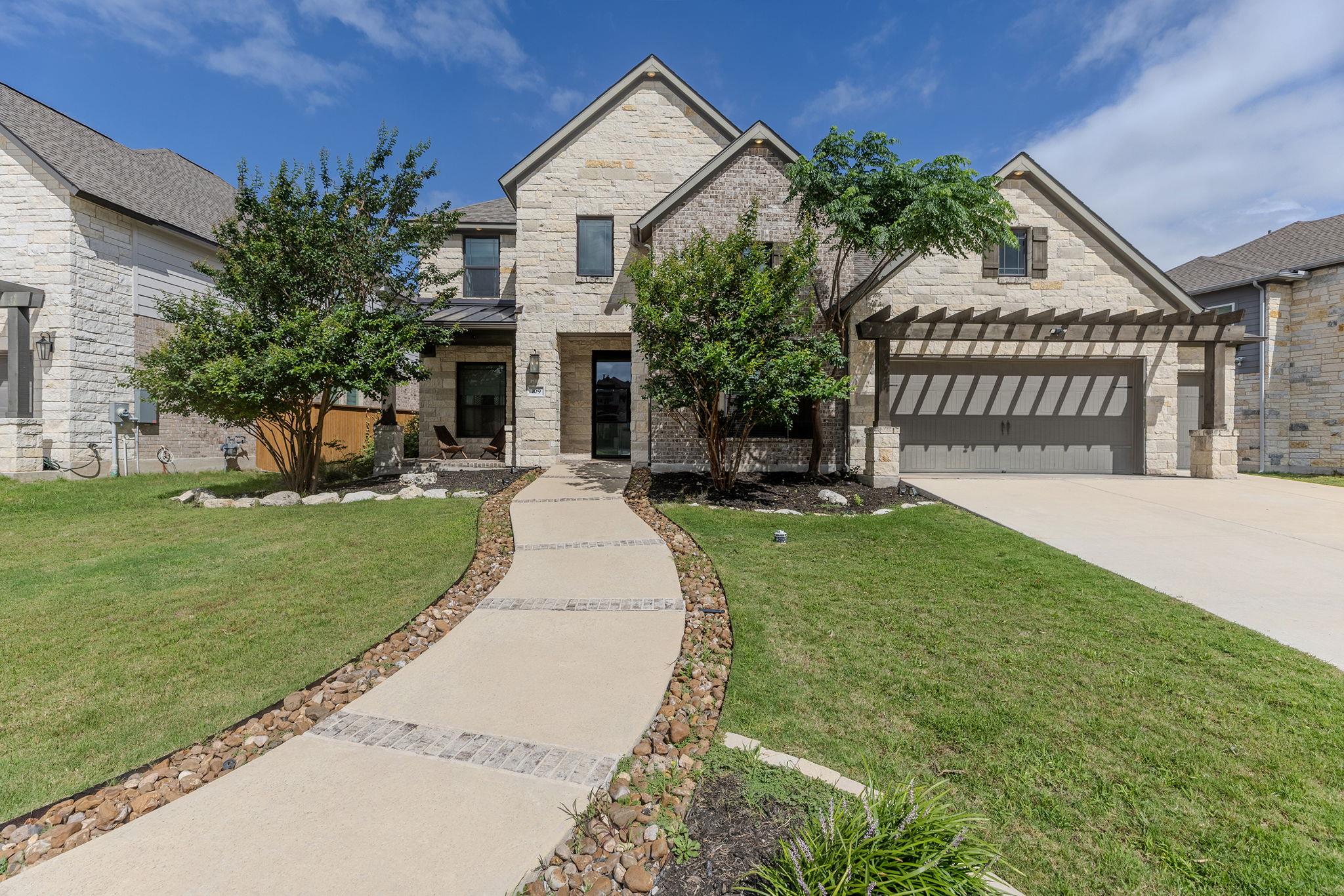 109 Leon Loop, Liberty Hill, TX 78642 — photo 1