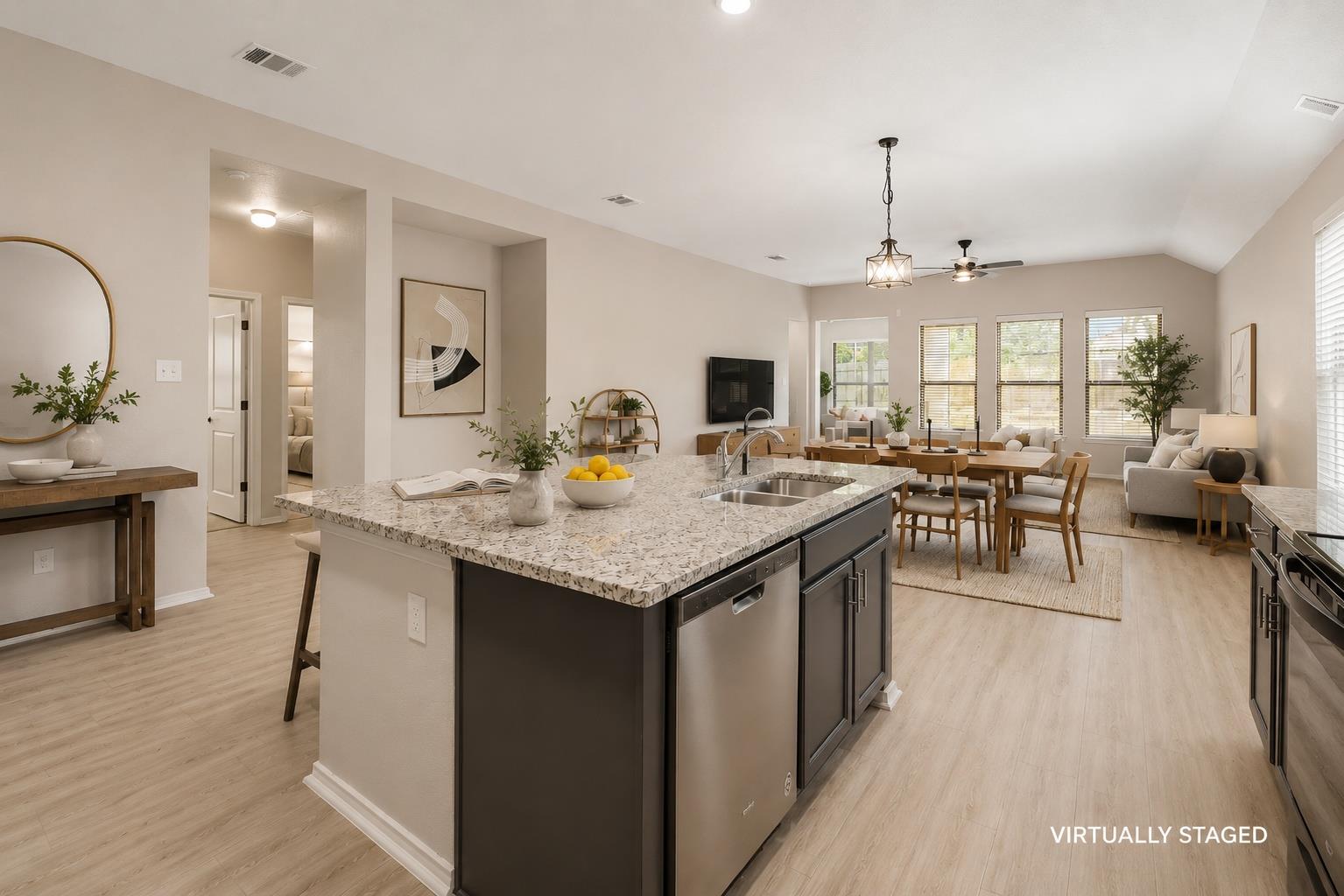 127  Scotsburg St, Hutto, TX 78634 — photo 1