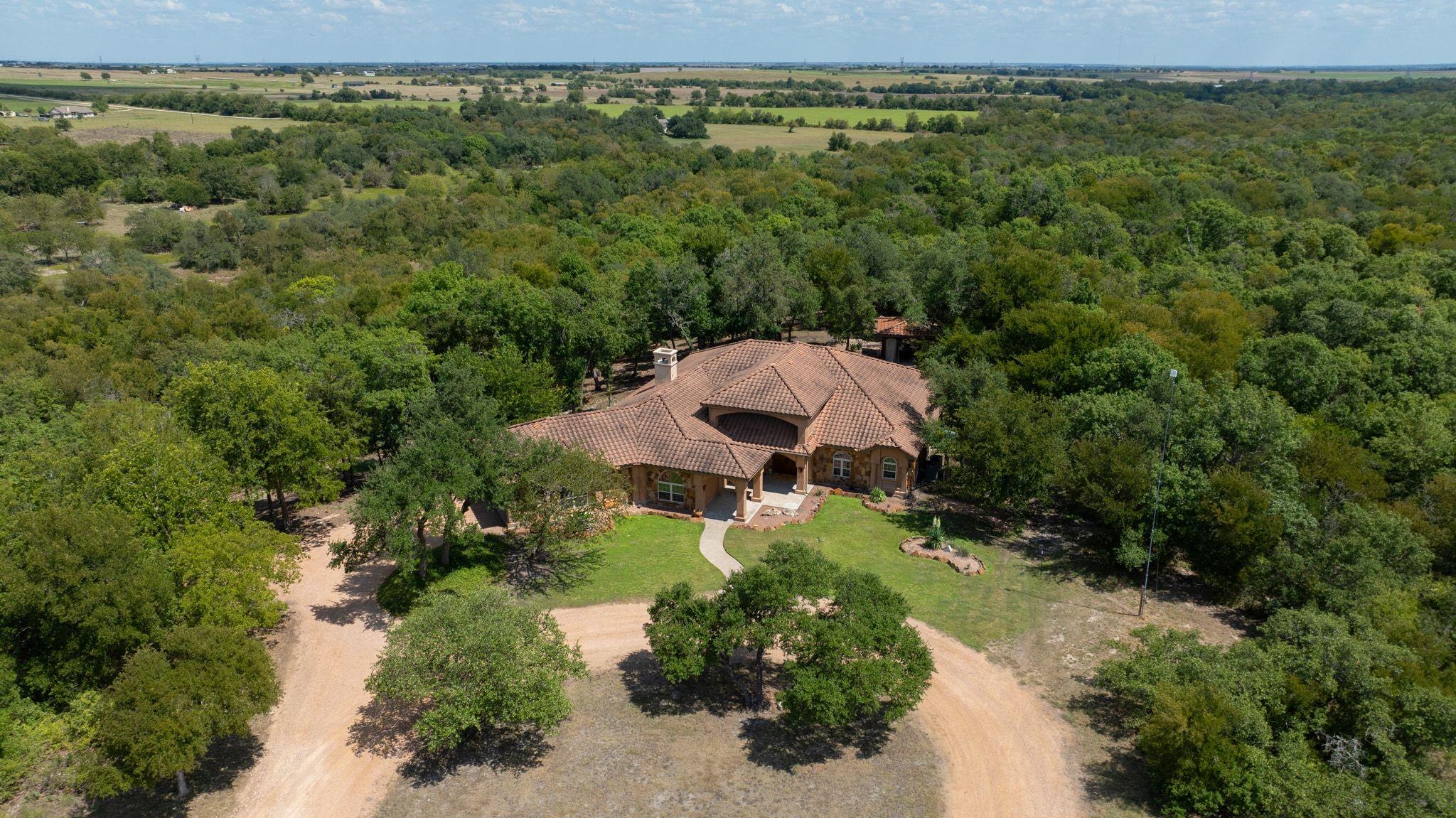 1120 Redbird Rd, Georgetown, TX 78626 — photo 1