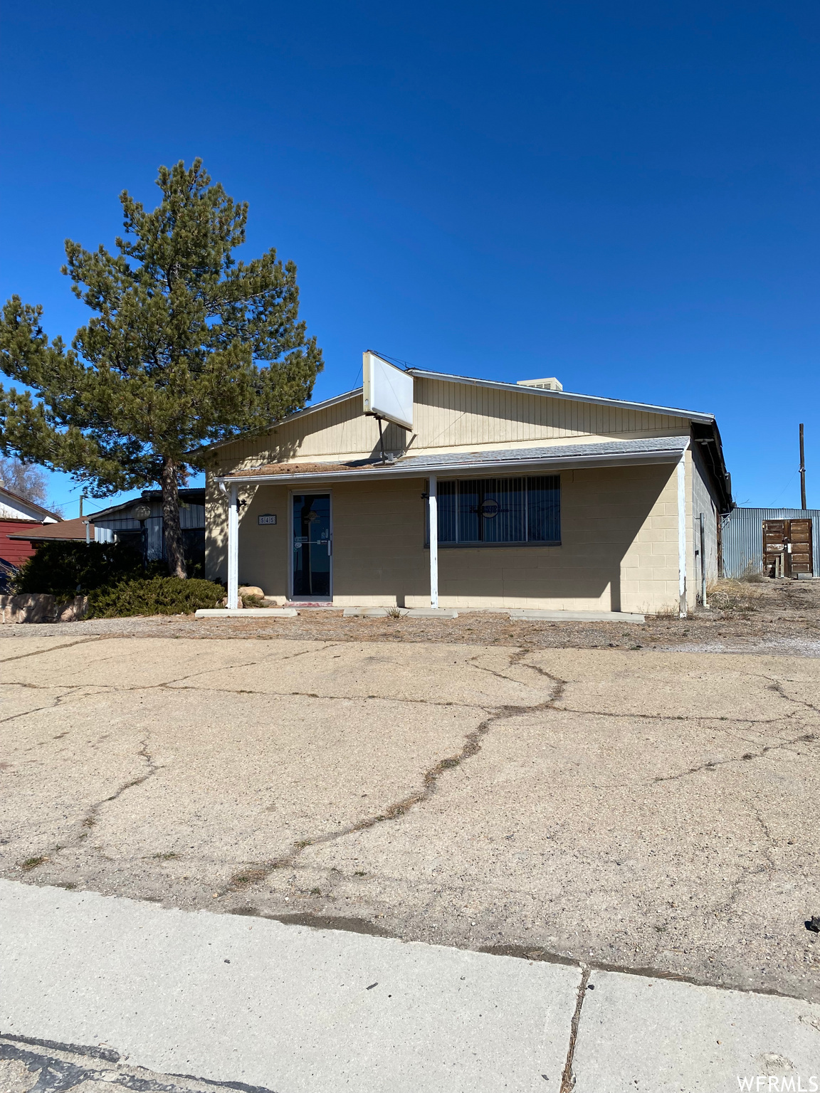 545 E 100 N, Price, UT 84501 — photo 1