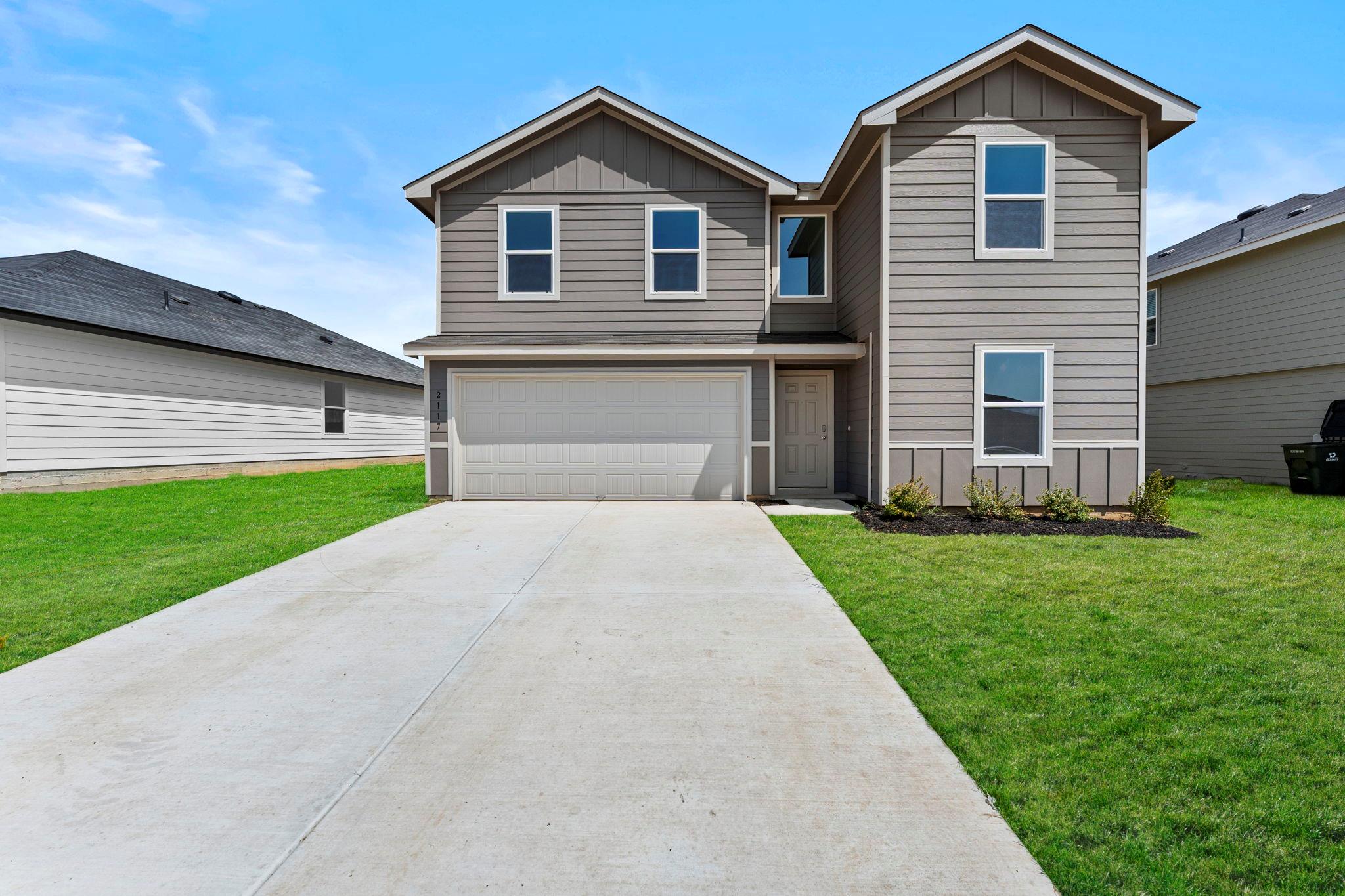 2117  Windflower Ln, Luling, TX 78648 — photo 1