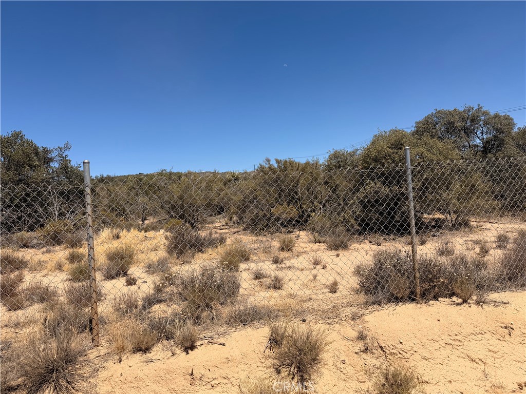 90002 Wellman, Anza, CA 92539 — photo 1