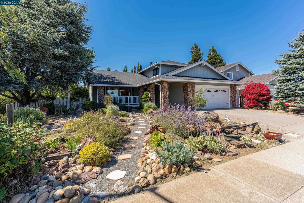 423 Duperu Dr, Crockett, CA 94525-1573 — photo 1